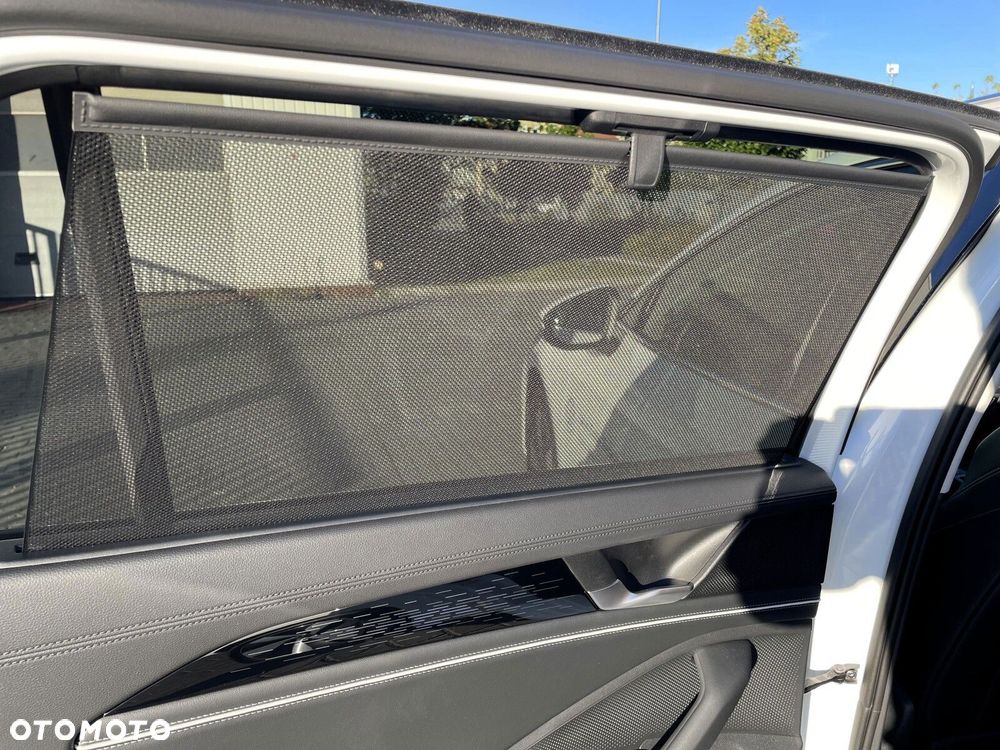 Volkswagen Passat Variant 2.0 TSI Business Plus DSG - 23