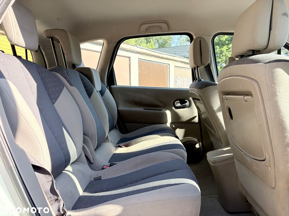 Renault Scenic - 8