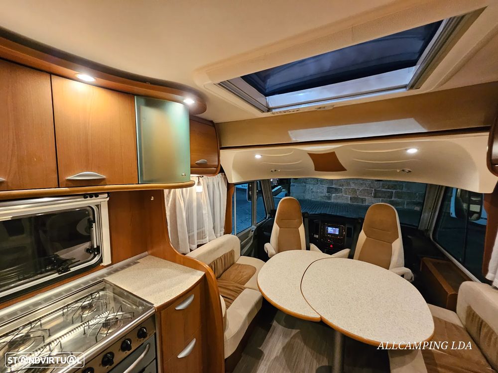 Pilote Explorateur 703FP CAIXA AUTOMÁTICA CAMA BASCULANTE/ CAMA FRANCESA - 30