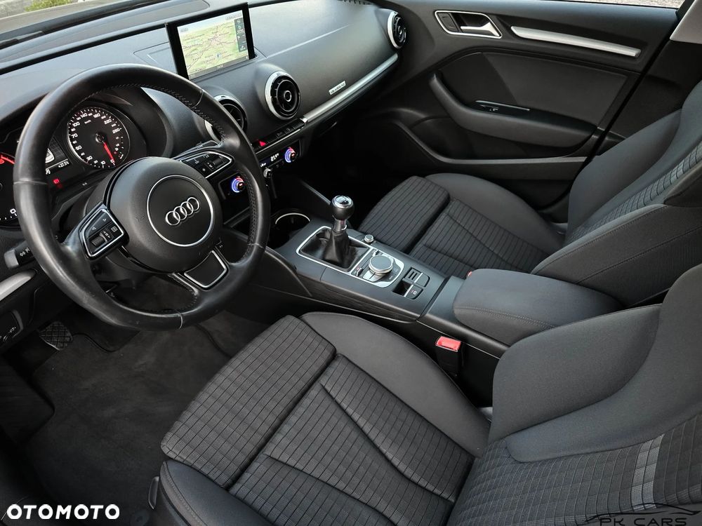 Audi A3 Limousine 2.0 TDI quattro S line Sportpaket - 29
