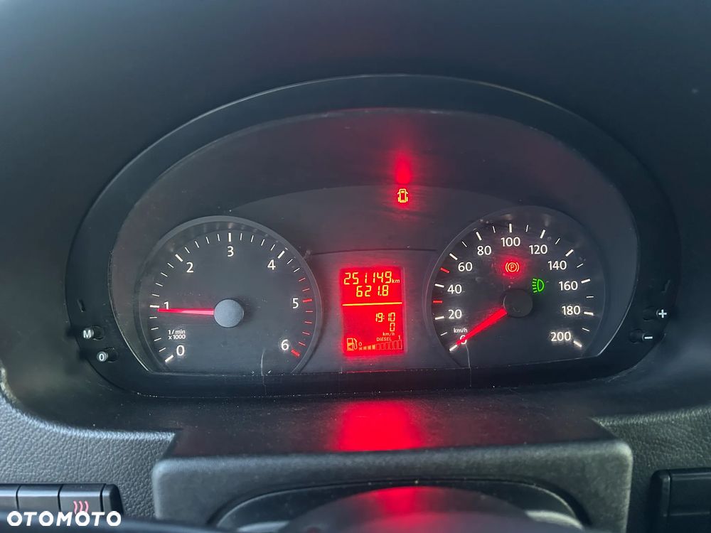 Volkswagen Crafter - 18