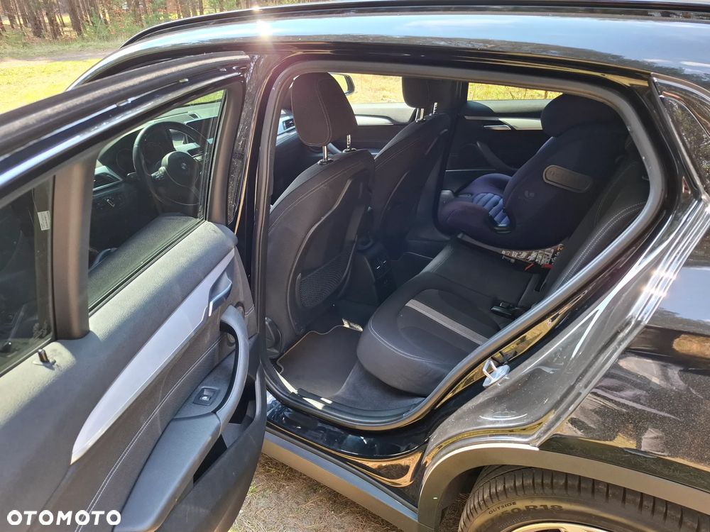 BMW X2 xDrive18d Advantage sport - 24