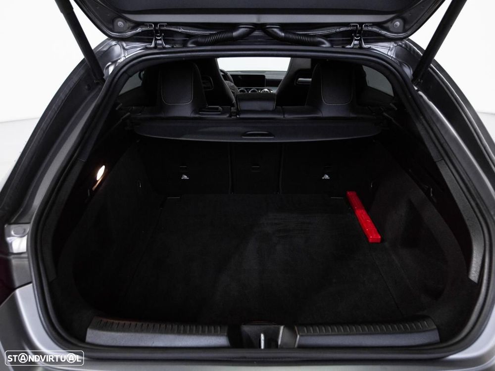 Mercedes-Benz CLA 45 AMG S Shooting Brake 4Matic+ - 14