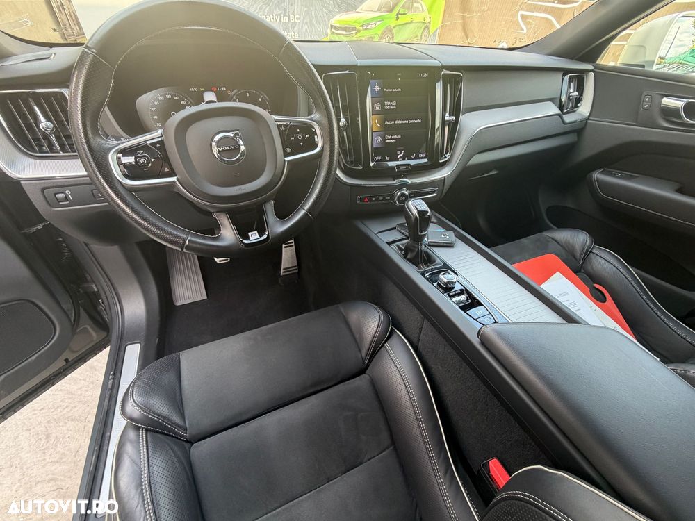 Volvo XC 60 D4 R-Design - 6