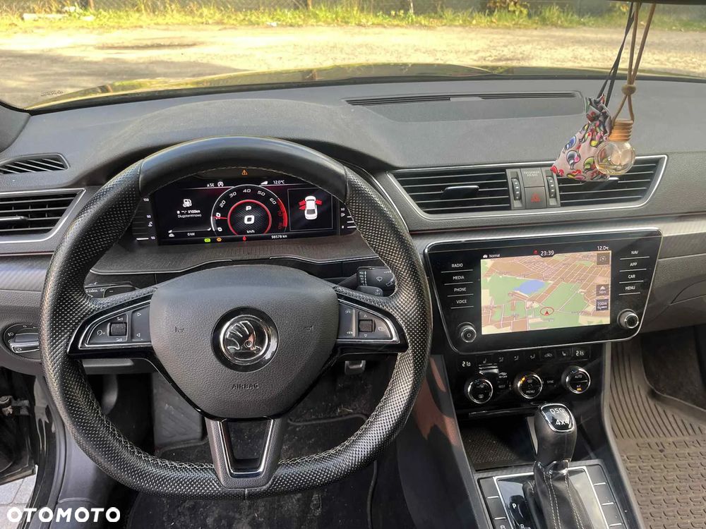 Skoda Superb 2.0 TSI 4x4 Sportline DSG - 17