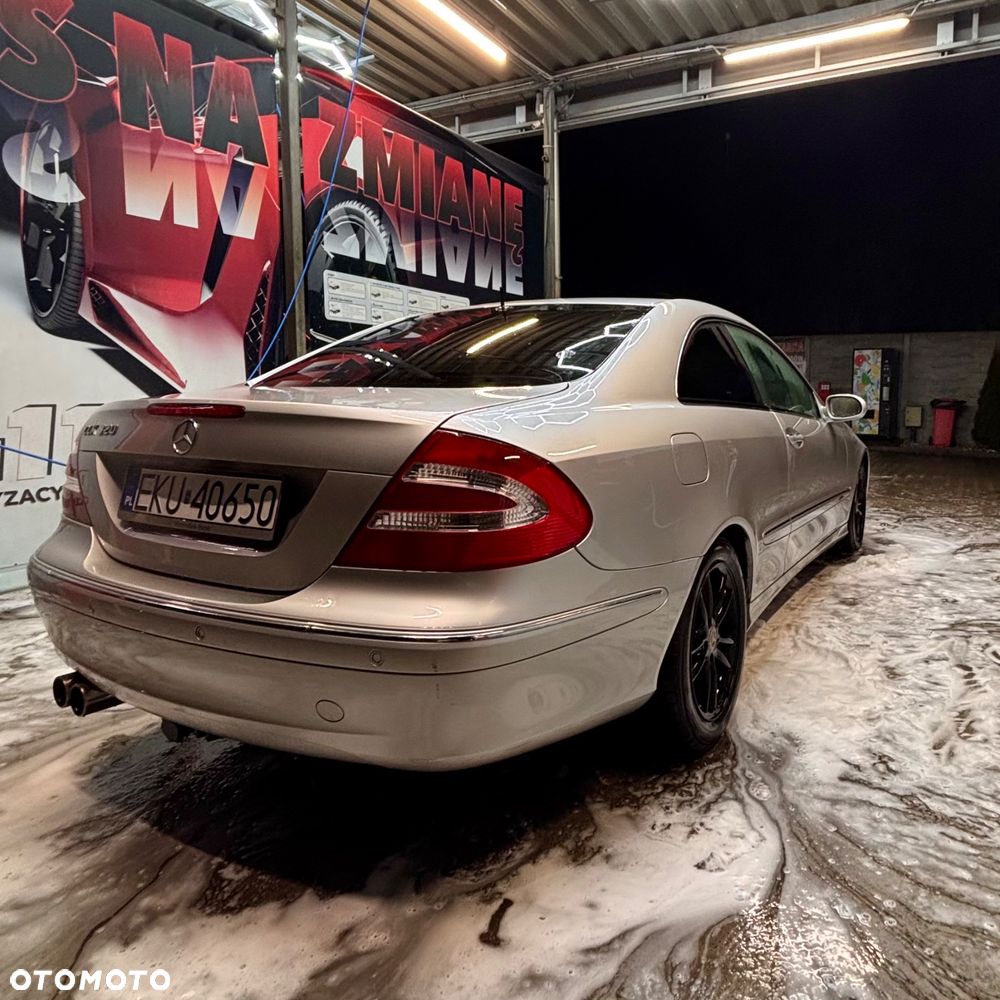 Mercedes-Benz CLK - 20