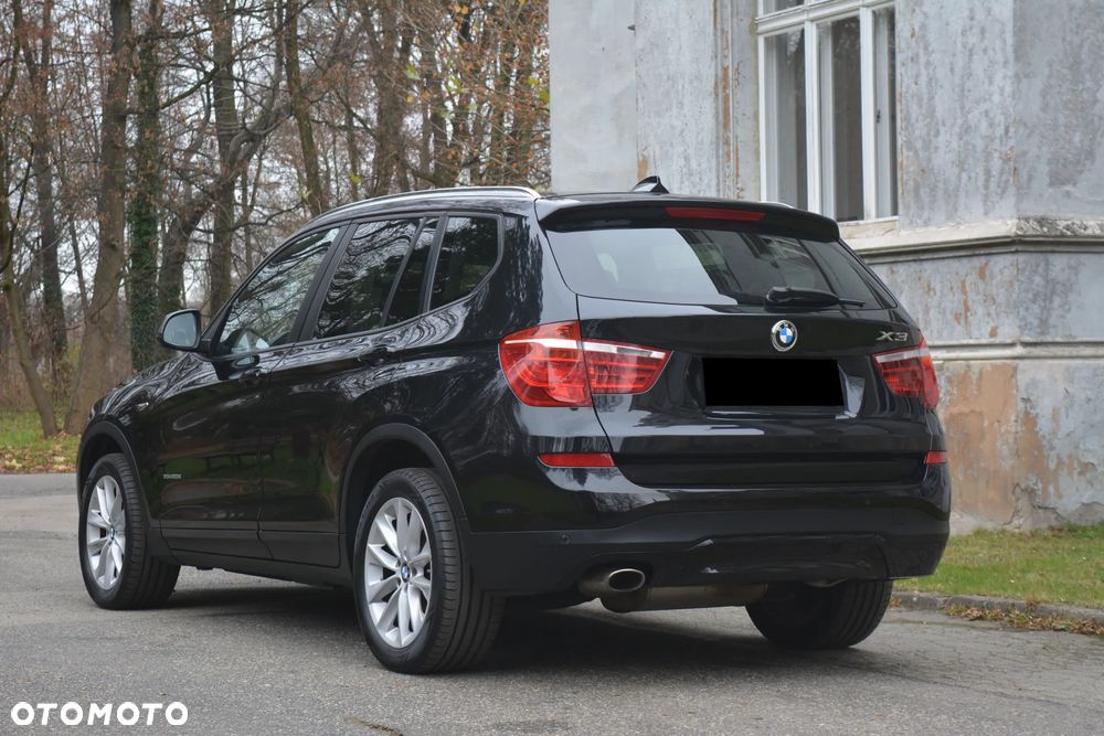 BMW X3 xDrive20d Advantage - 25