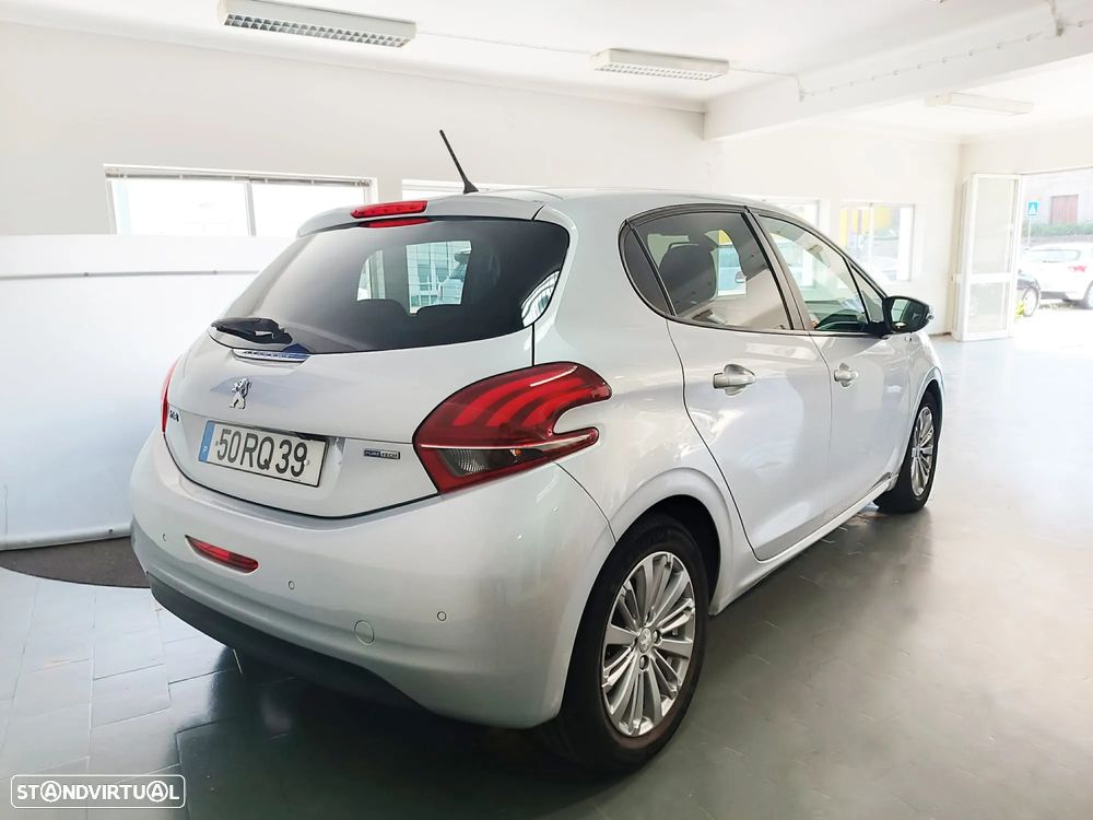 Peugeot 208 1.2 PureTech Style - 7