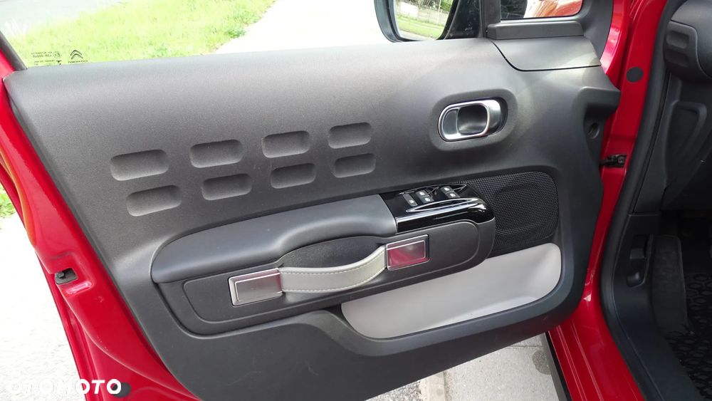 Citroën C3 1.2 PureTech Max - 19