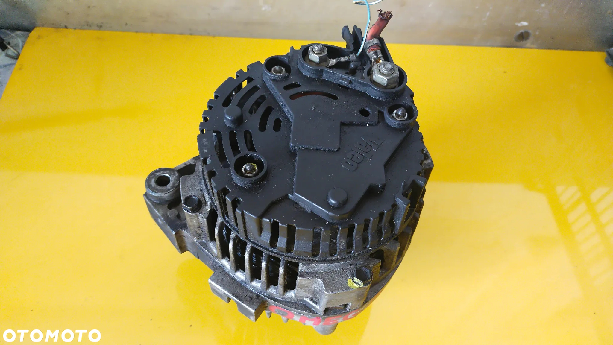 Opel Omega B alternator - 2