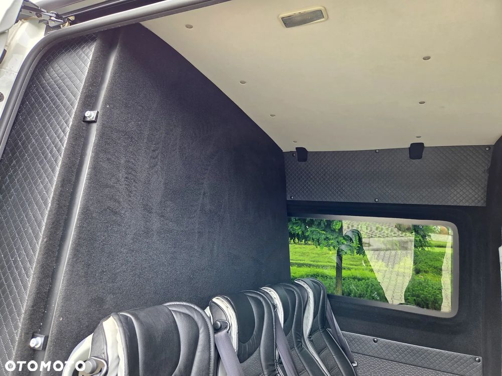 Volkswagen Crafter - 24