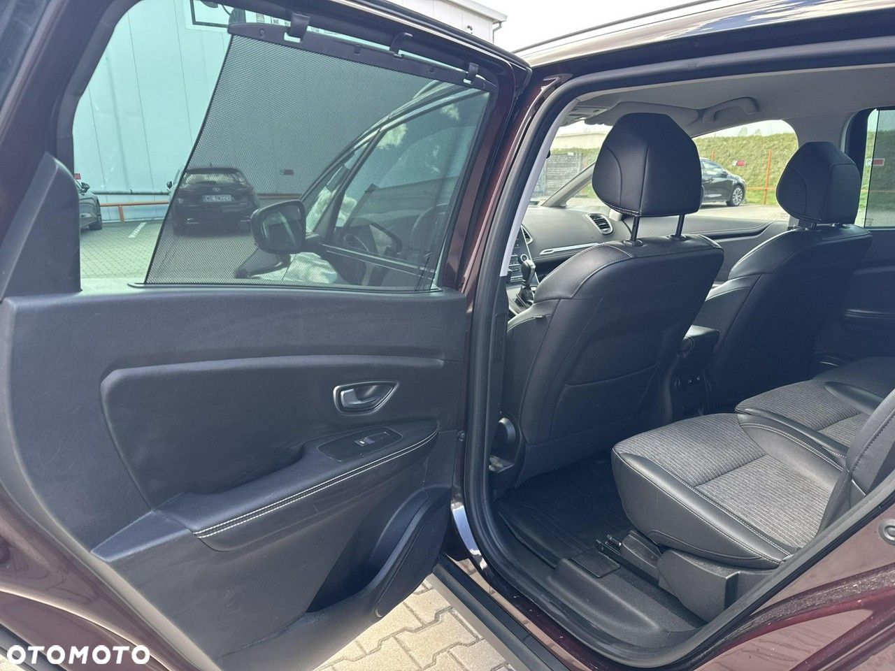 Renault Grand Scenic Gr 1.3 TCe FAP Intens EDC - 13