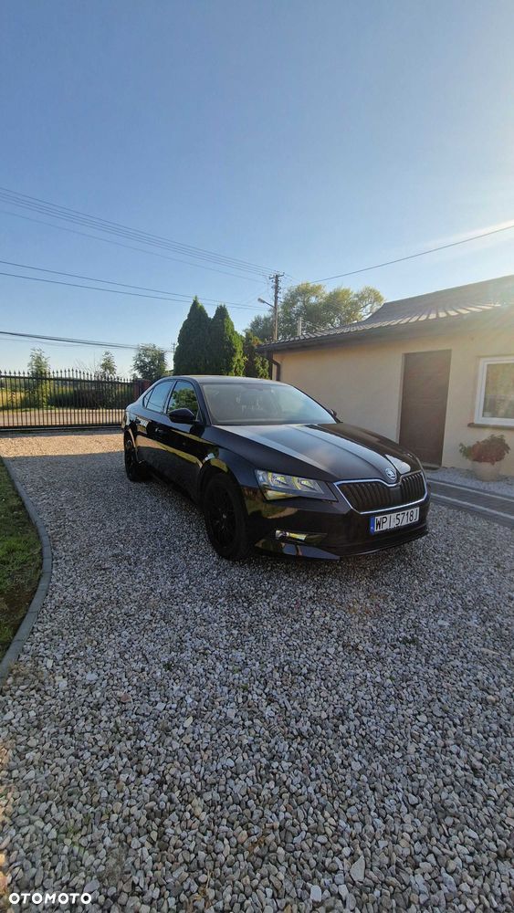 Skoda Superb - 2