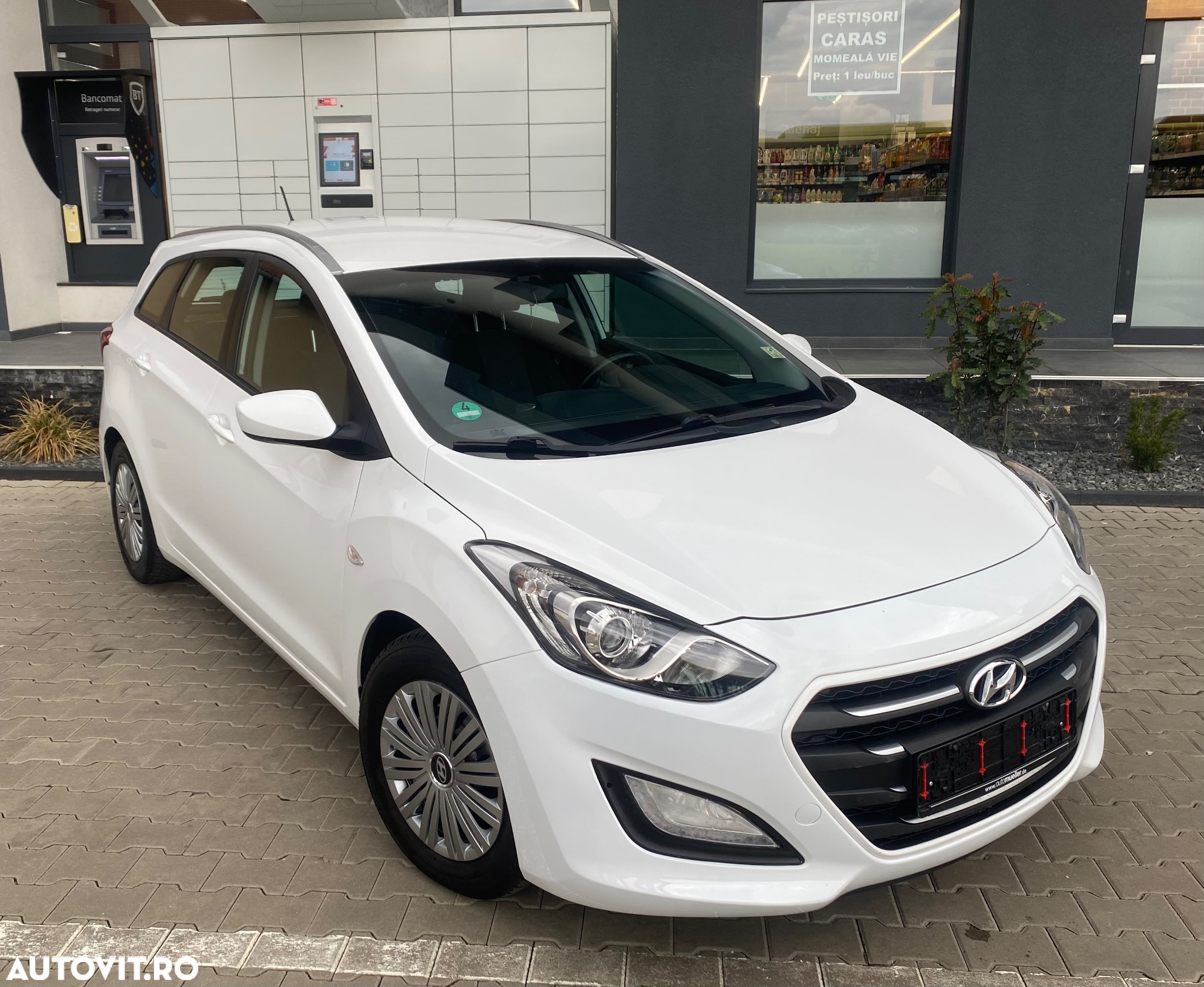 Hyundai i30 1.6 CRDI Comfort+ - 3