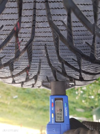 Jante  originale Audi 16" anvelope de iarna Nokian - 4