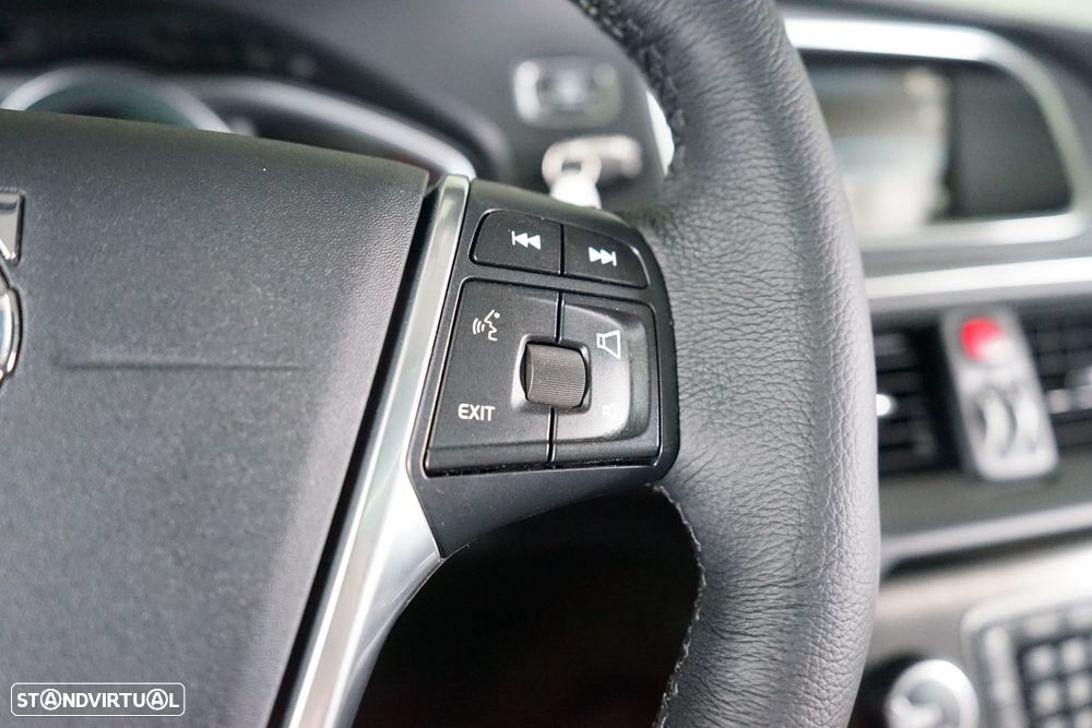 Volvo V40 1.6 D2 Summum - 24