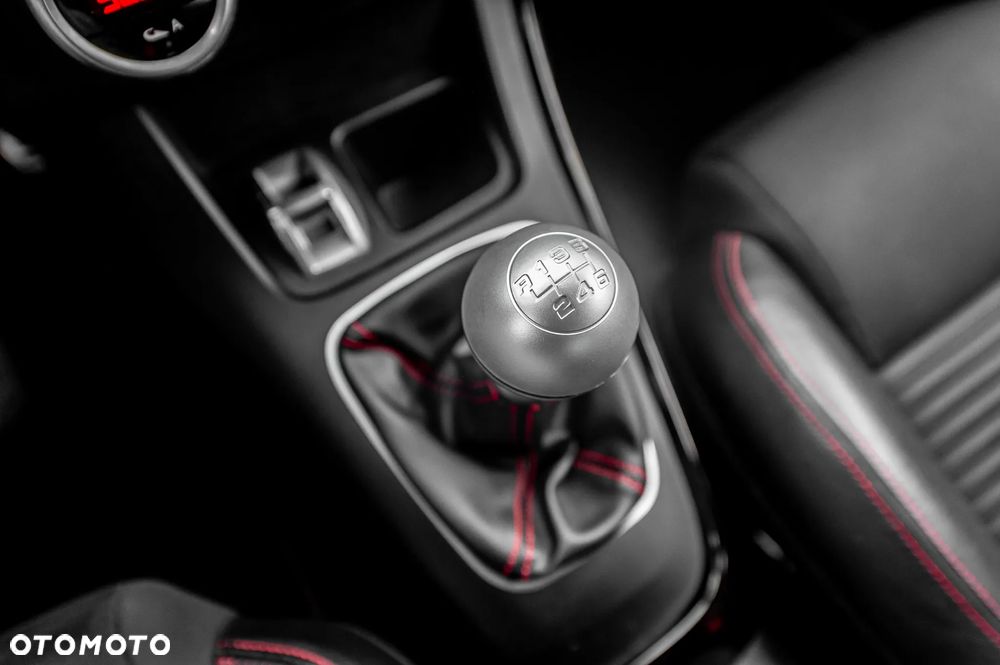 Alfa Romeo Giulietta 1.4 TB 16V Multiair Turismo - 30