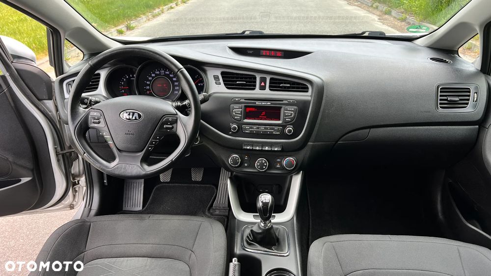 Kia Ceed 1.4 CRDi M - 19
