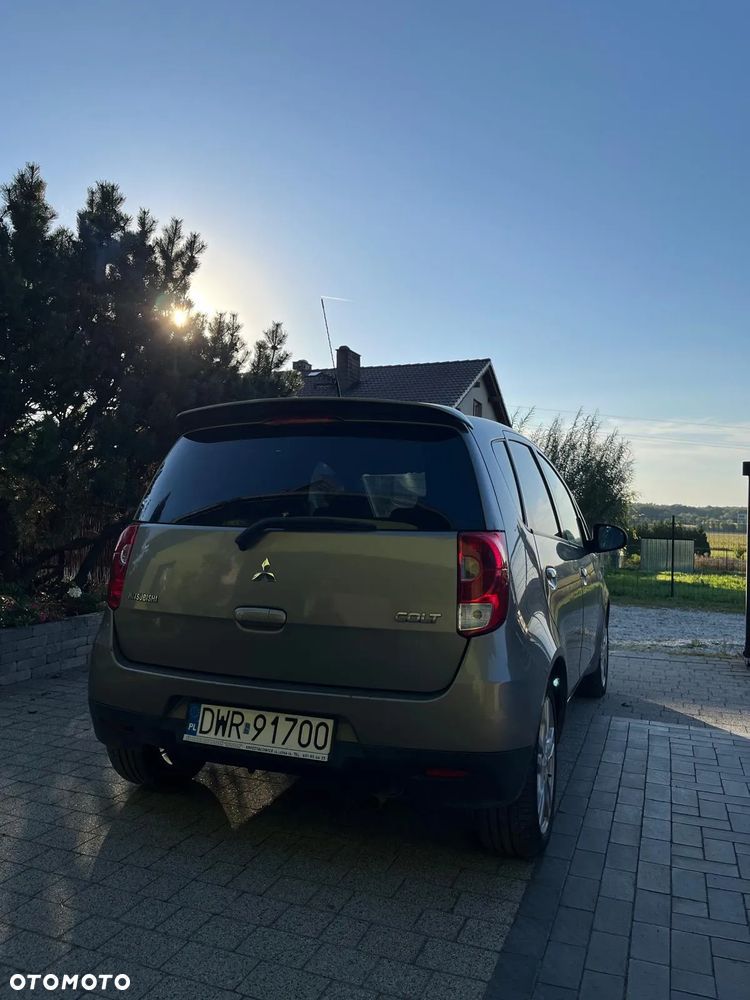 Mitsubishi Colt 1.3 Intense - 2