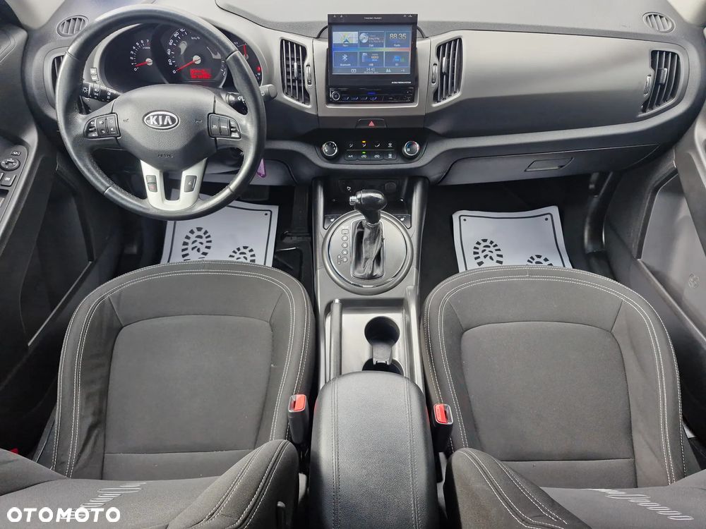 Kia Sportage 2.0 CVVT 2WD Automatik Vision - 24