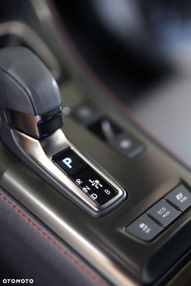 Lexus LBX 1.5 Hybrid Emotion - 37