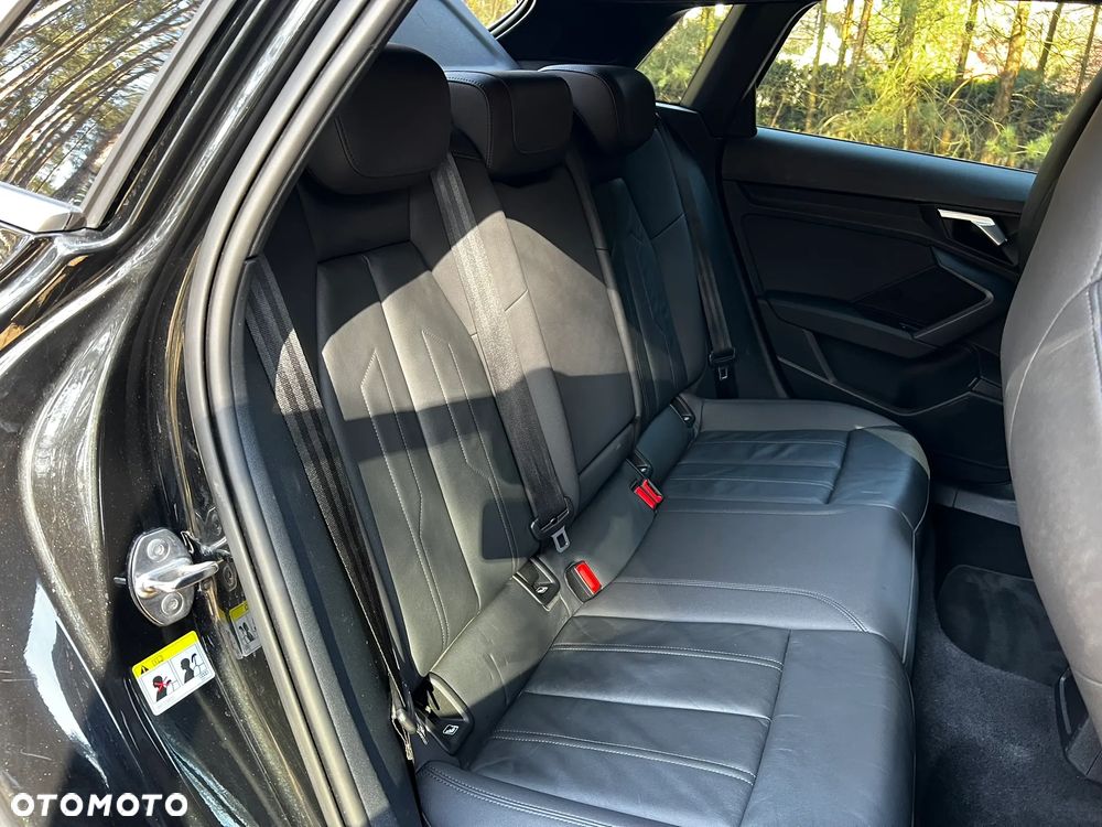 Audi A3 Sportback 35 TFSI S tronic - 7