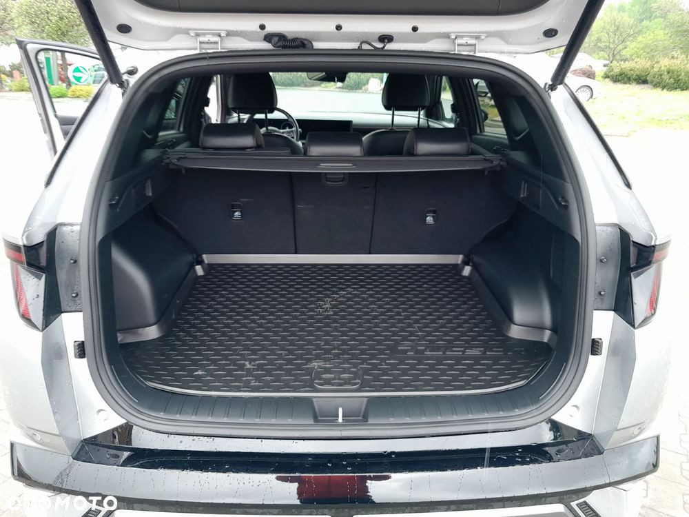 Hyundai Tucson 1.6 T-GDi N-Line 4WD DCT - 17