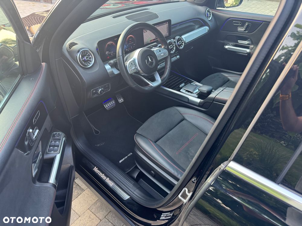 Mercedes-Benz GLB 200 d 4Matic 8G-DCT AMG Line - 10