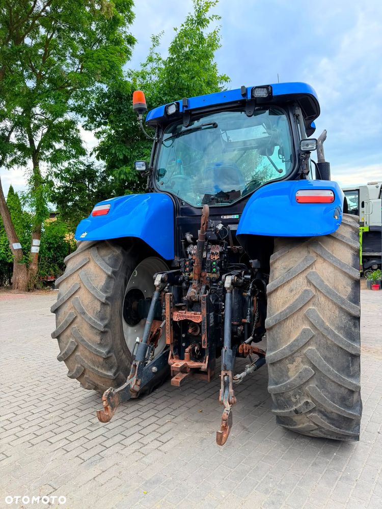 New Holland T 7050 - 22