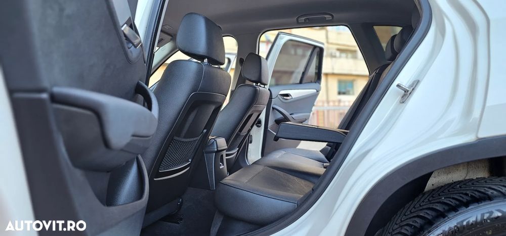 BMW Seria 3 - 11
