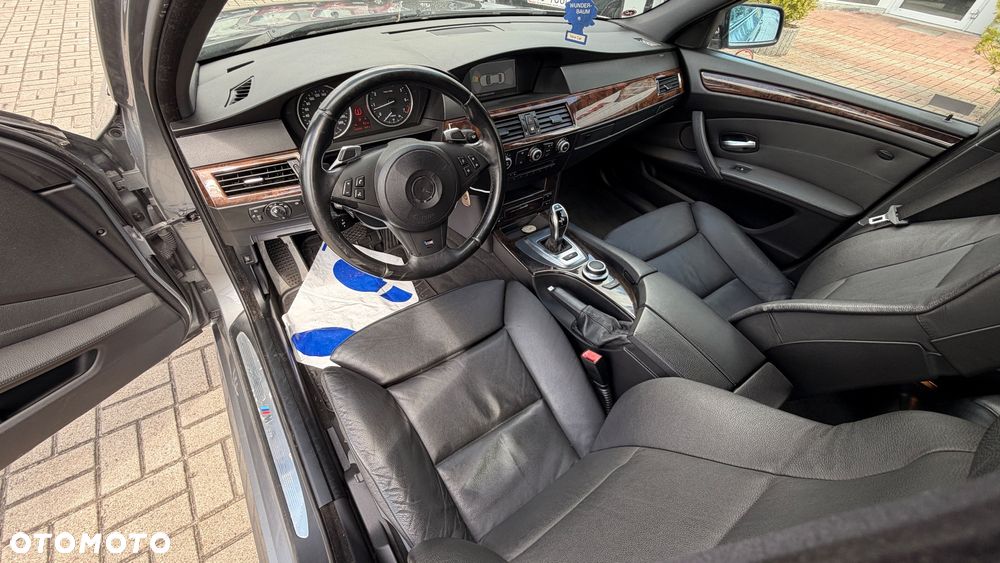 BMW Seria 5 - 24
