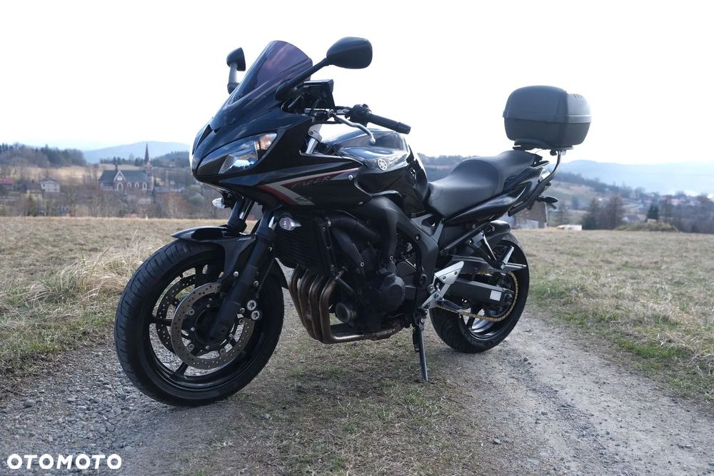 Yamaha FZ6 - 1
