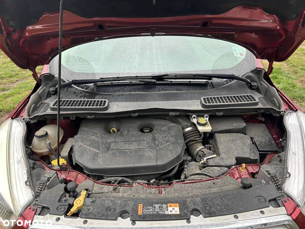 Ford Escape 2.0 EcoBoost AWD Titanium - 38