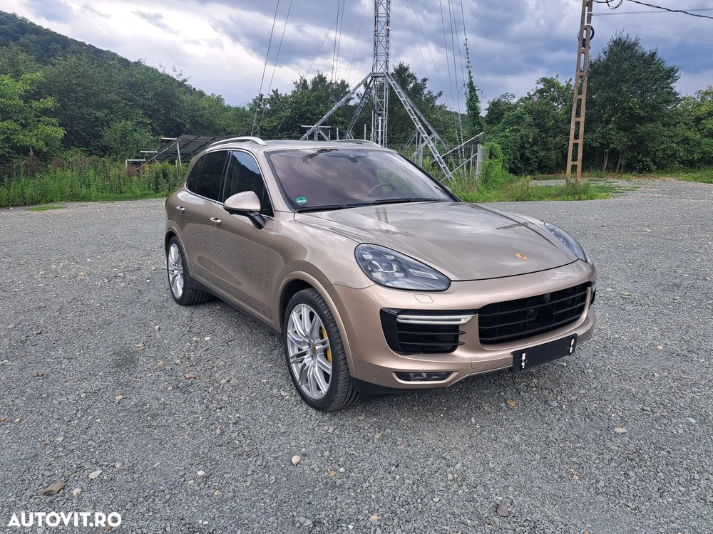 Porsche Cayenne Turbo S Tiptronic S - 9