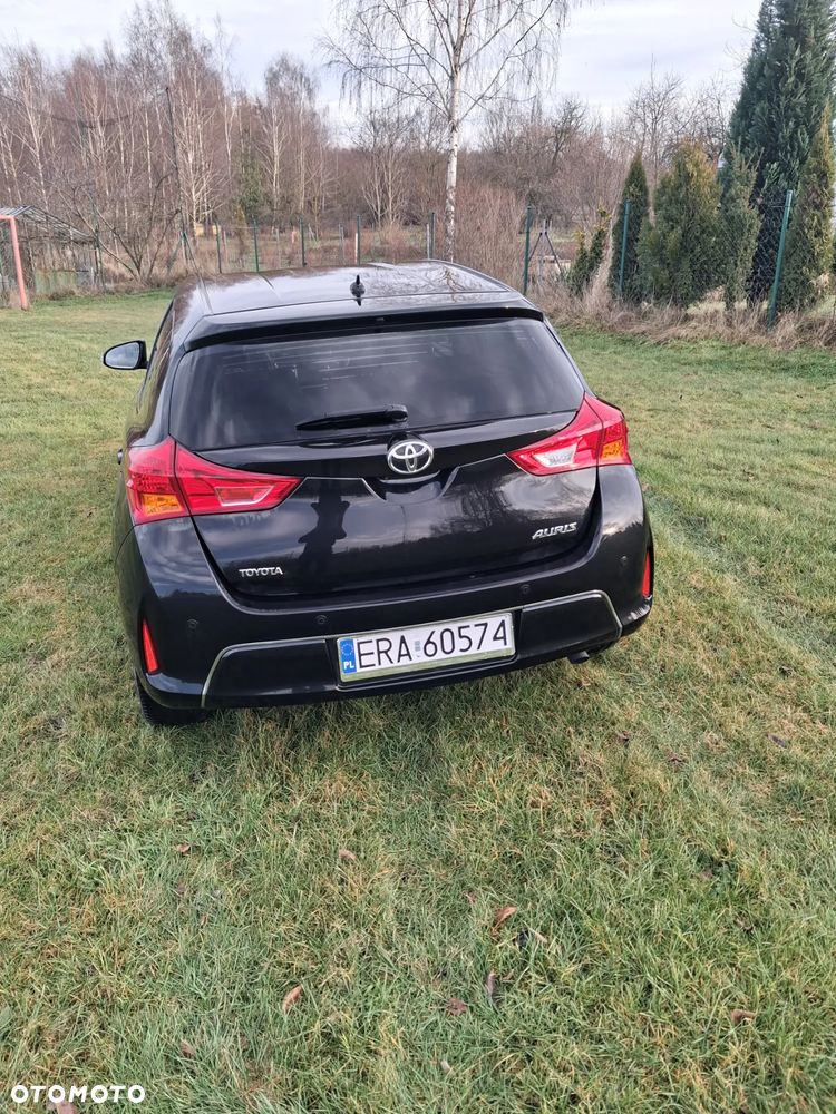 Toyota Auris 2.0 D-4D Executive - 2