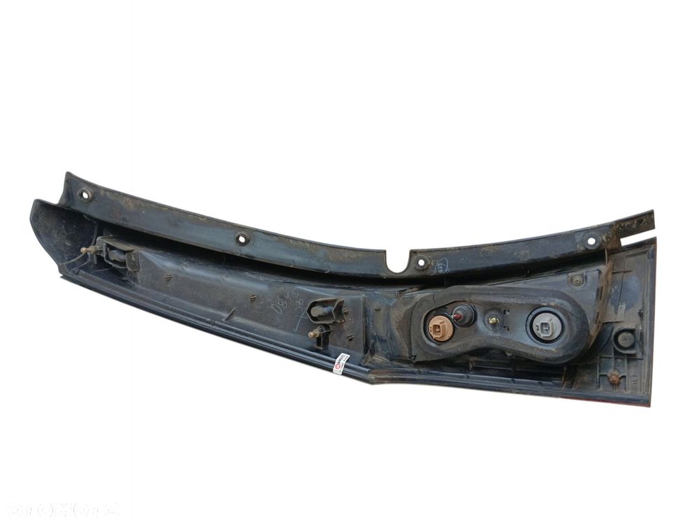 LAMPA PRAWA PRAWY TYŁ MITSUBISHI GRANDIS (2003-2011) EUROPA - 5