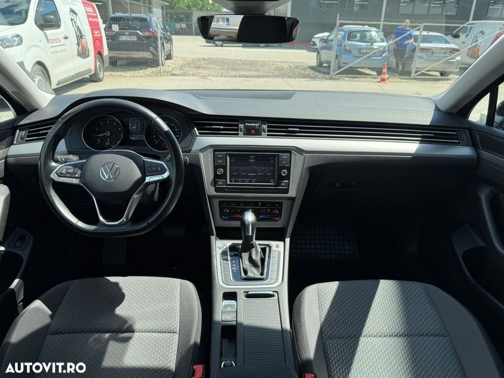 Volkswagen Passat - 14