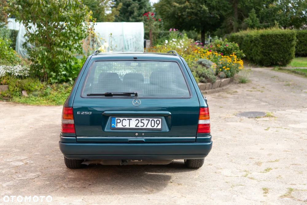 Mercedes-Benz W124 (1984-1993) - 4