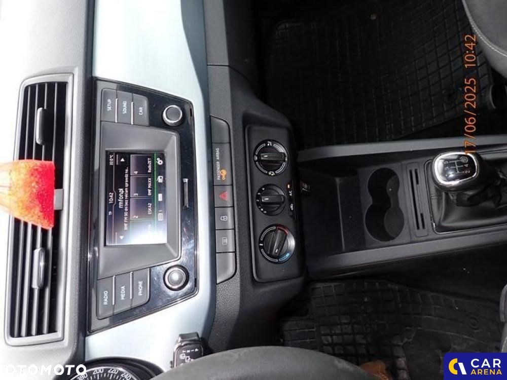 Skoda Fabia 1.0 Ambition - 17