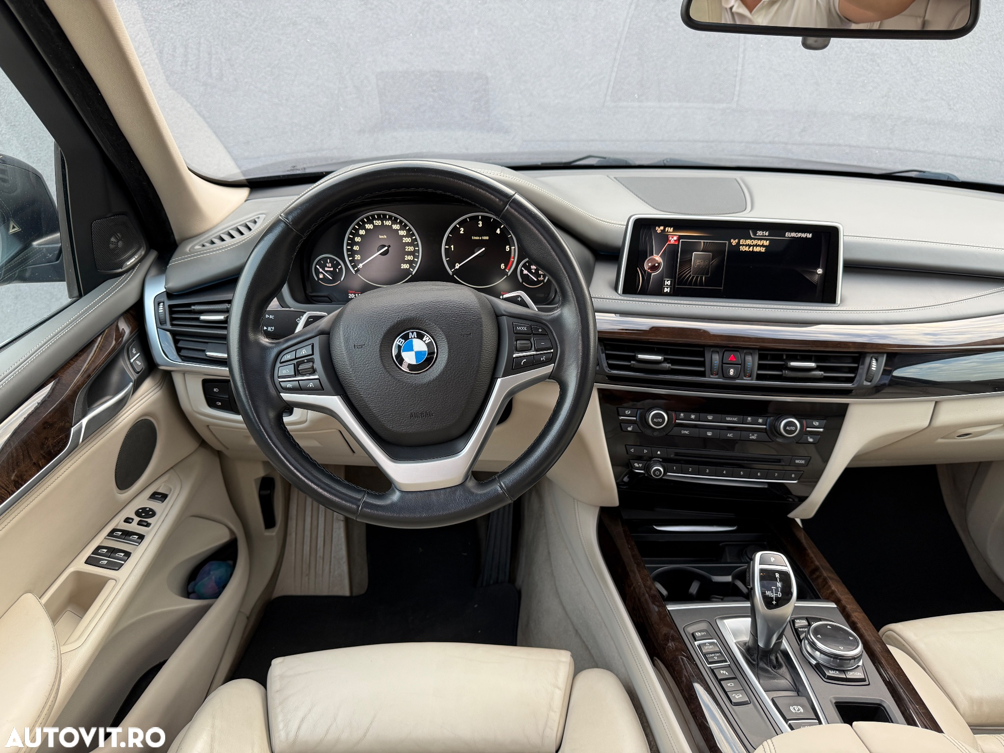 BMW X5 xDrive40d - 16