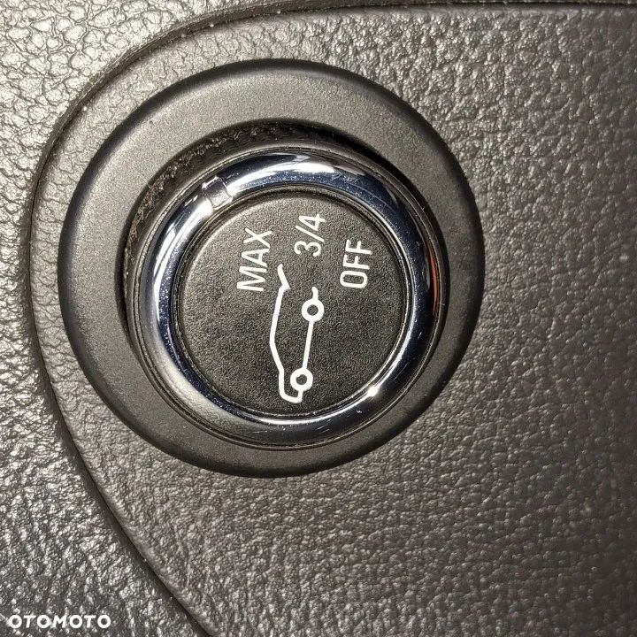 Opel Astra 1.6 D (CDTI) Start/Stop Dynamic - 13