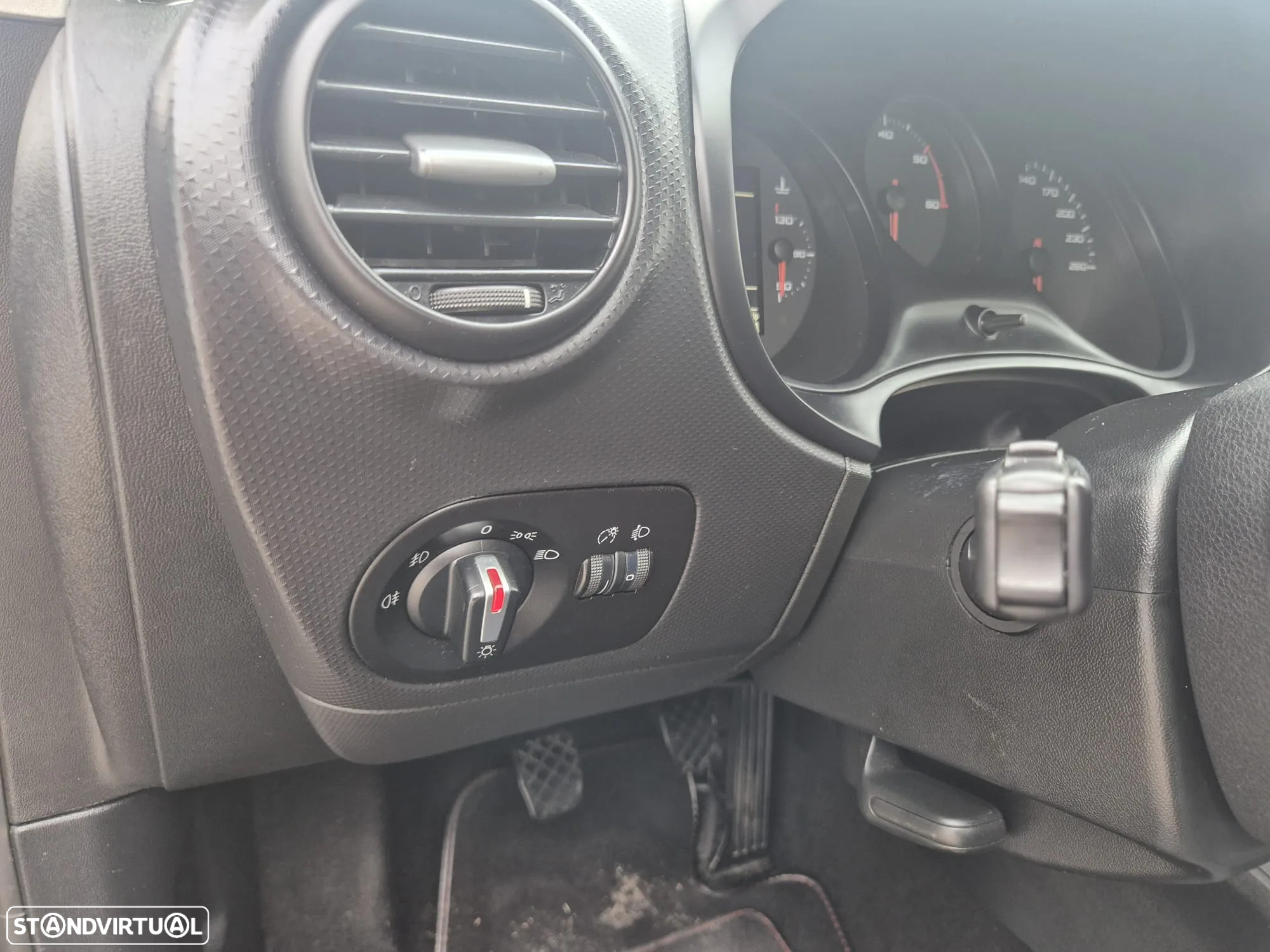 SEAT Leon 1.6 TDI Copa - 18