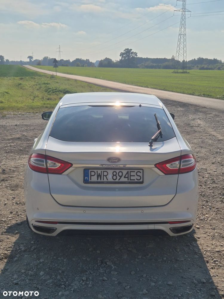 Ford Mondeo 2.0 EcoBoost STart-Stopp Autom Vignale - 4