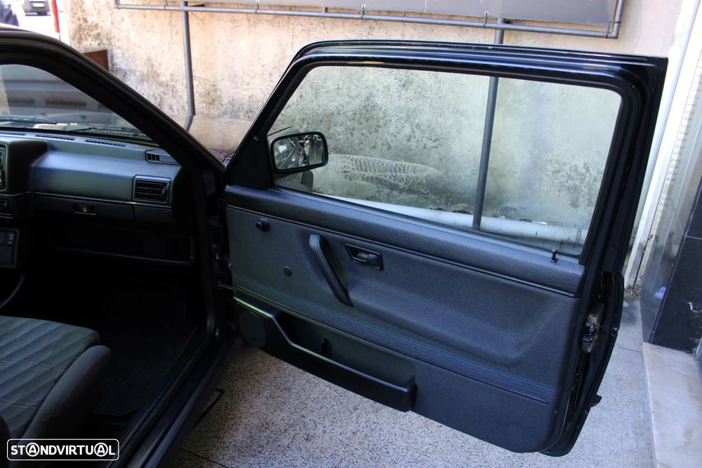 VW Golf ver-1-8-gti-16v - 25