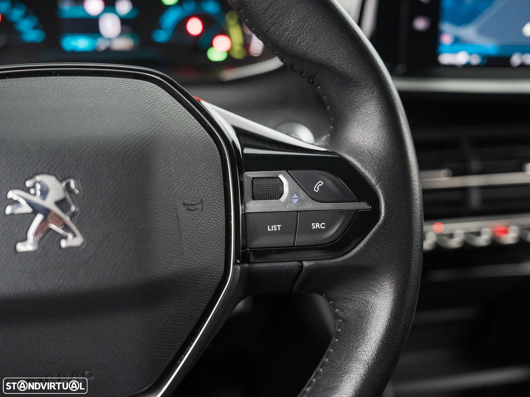Peugeot e-2008 50 kWh Active - 25