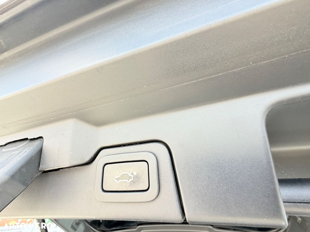 Land Rover Range Rover Evoque - 24