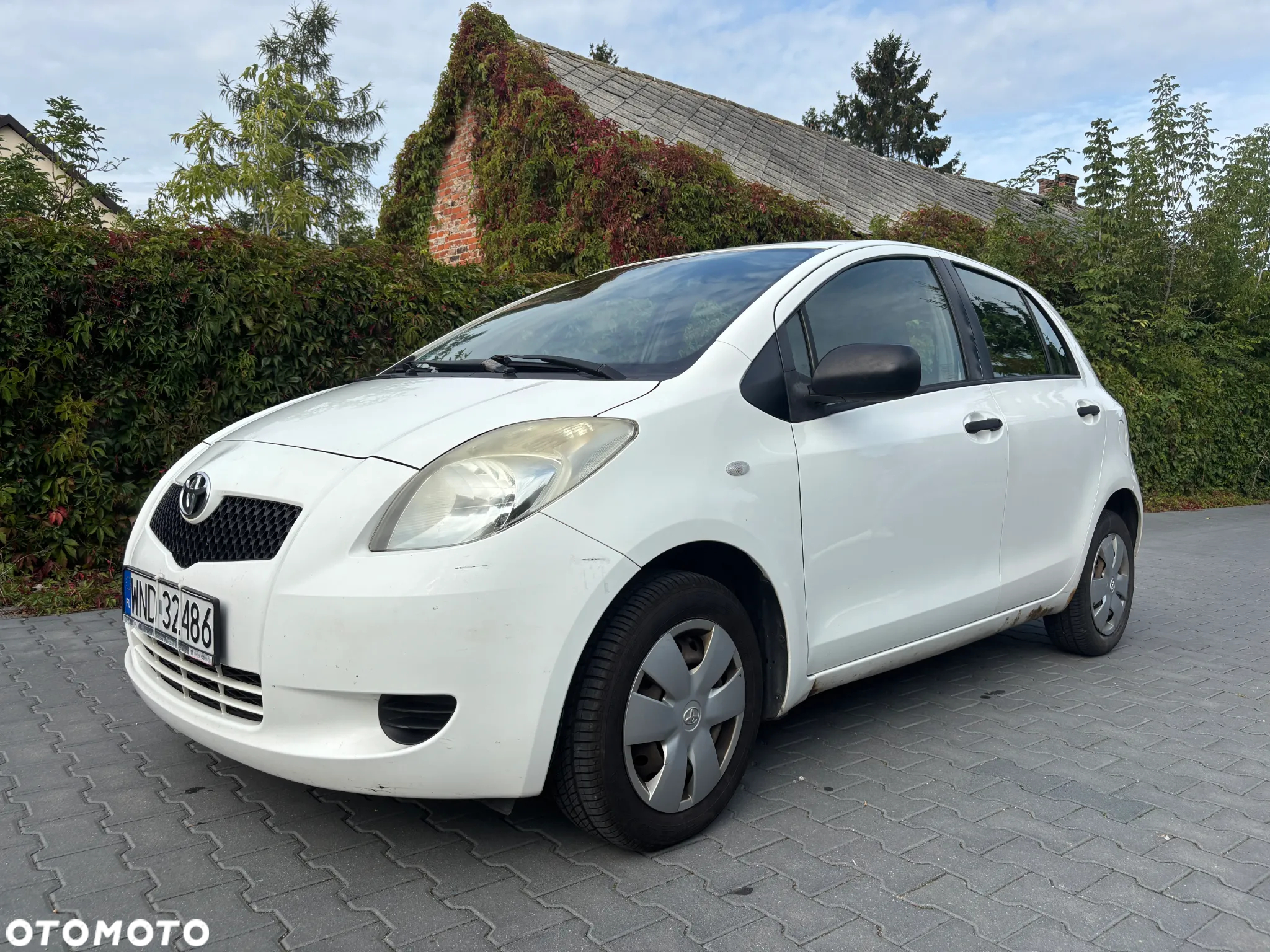 Toyota Yaris - 6