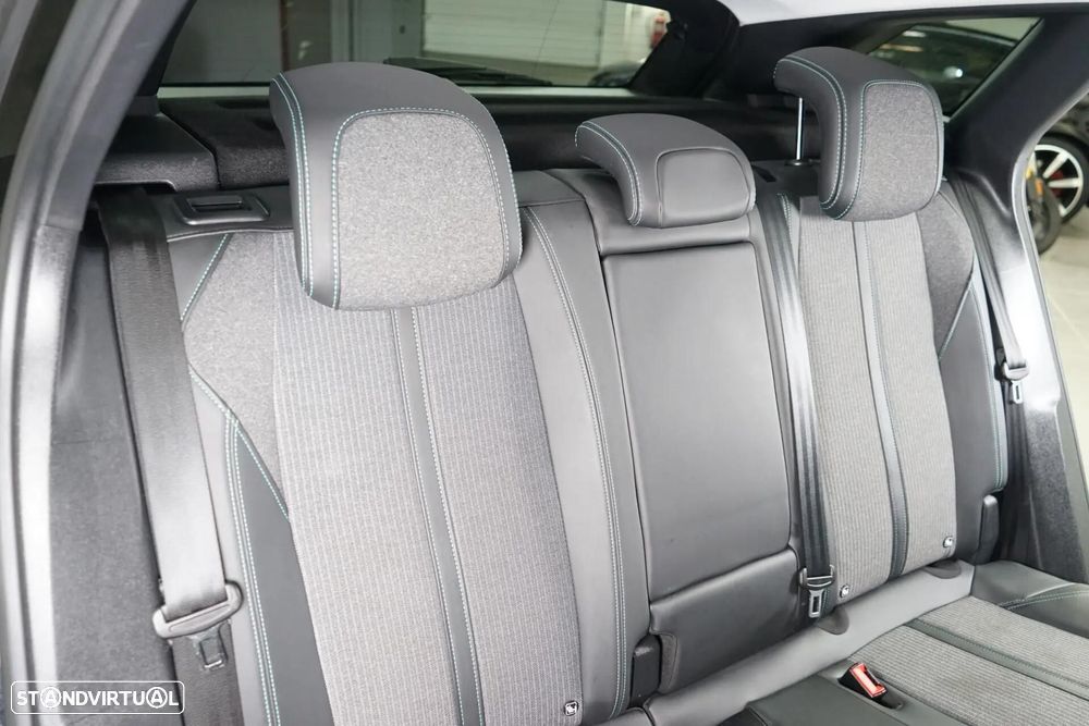 Peugeot 3008 1.2 PureTech Allure - 41
