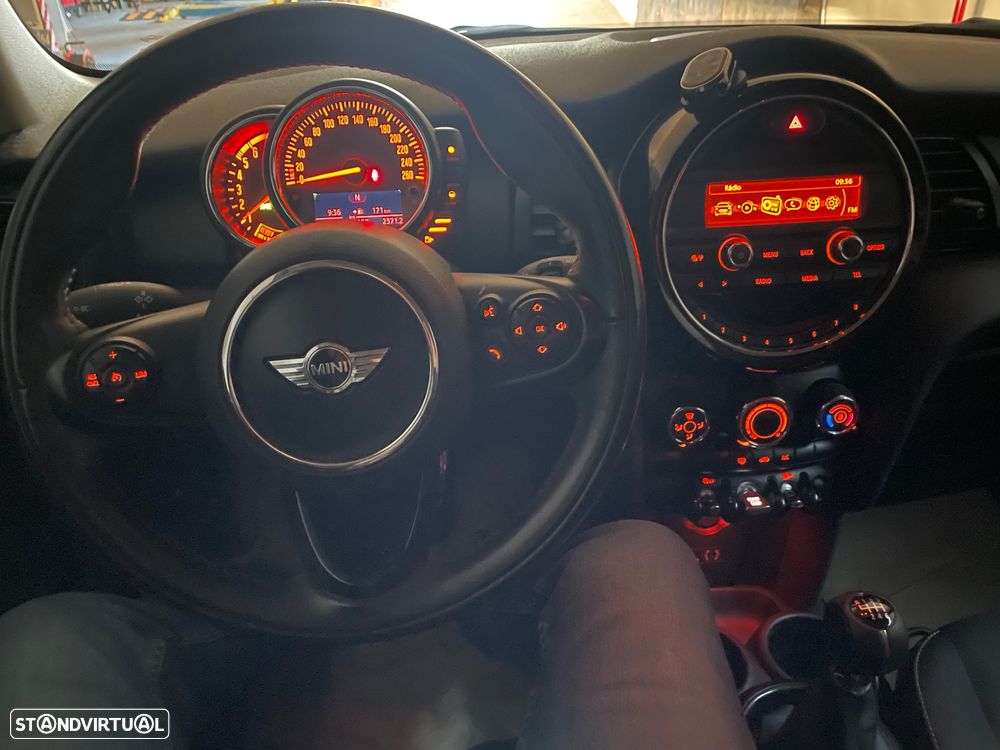 MINI 5 Portas One D - 8
