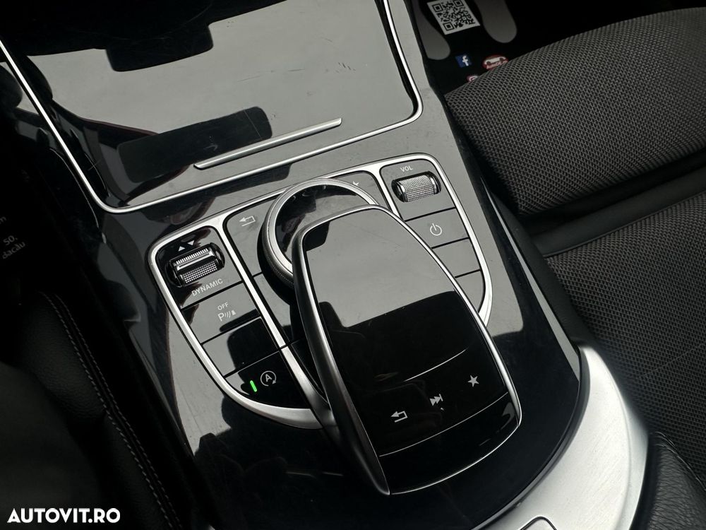 Mercedes-Benz C - 19